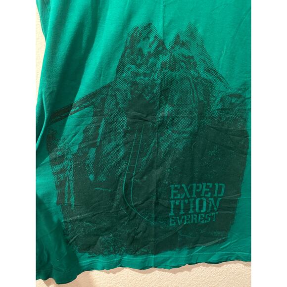 NWOT Disney Parks Walt Disney World Expedition Everest Wild Animal Kingdom Tee L - Picture 2 of 3